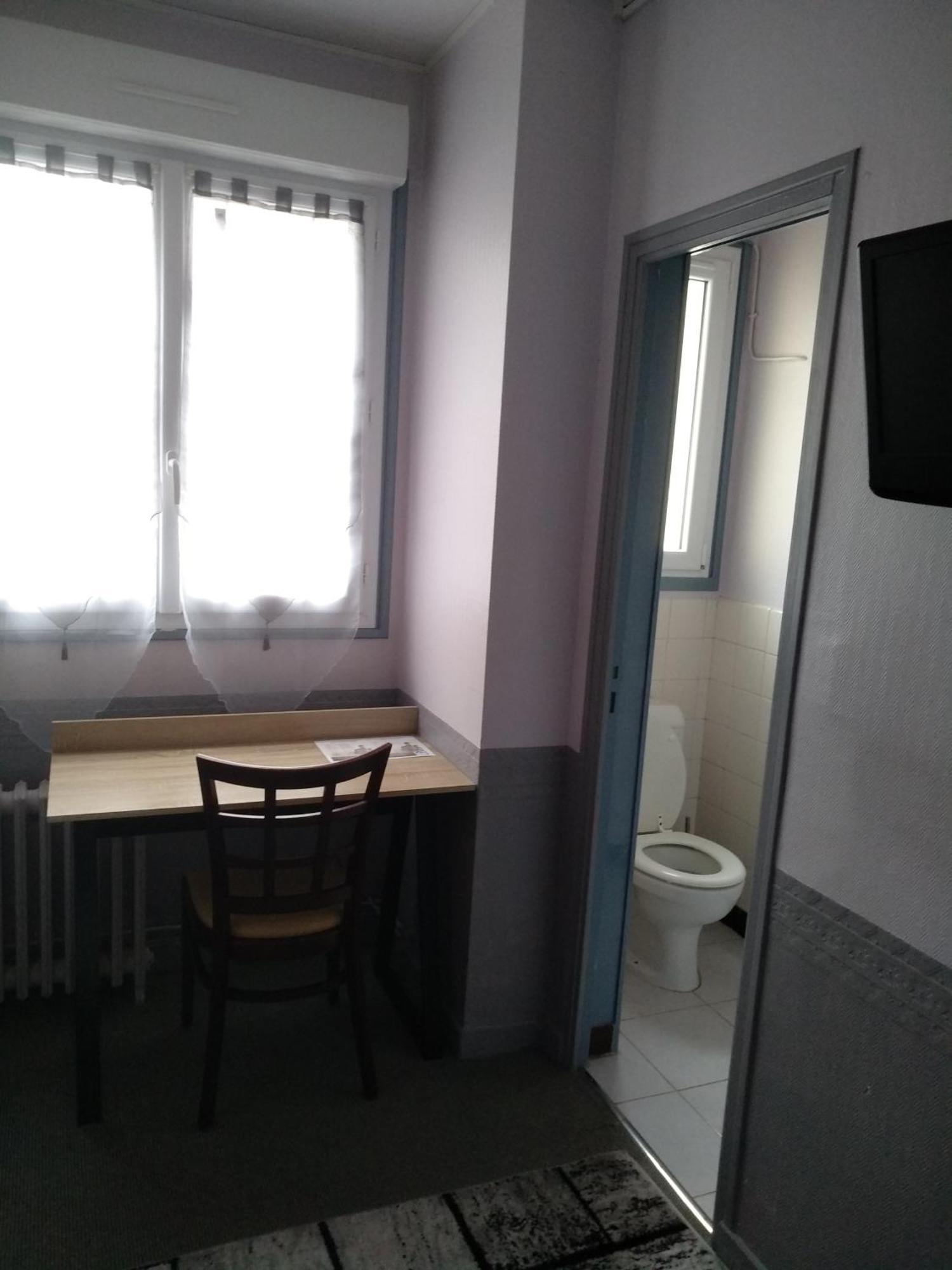 Hotel Angelys Ploërmel Habitación foto